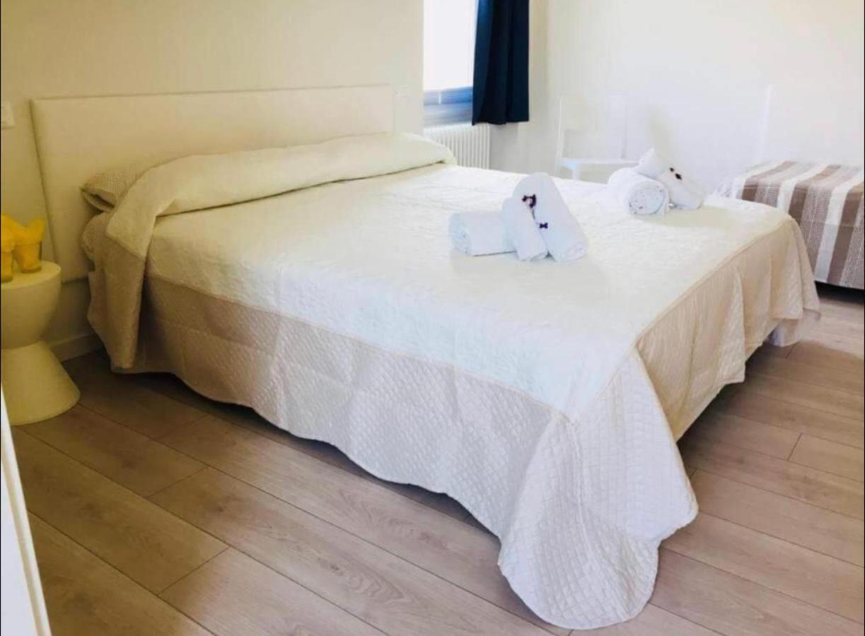 Welcome Traveller Lea Apartments Garda  Exterior photo